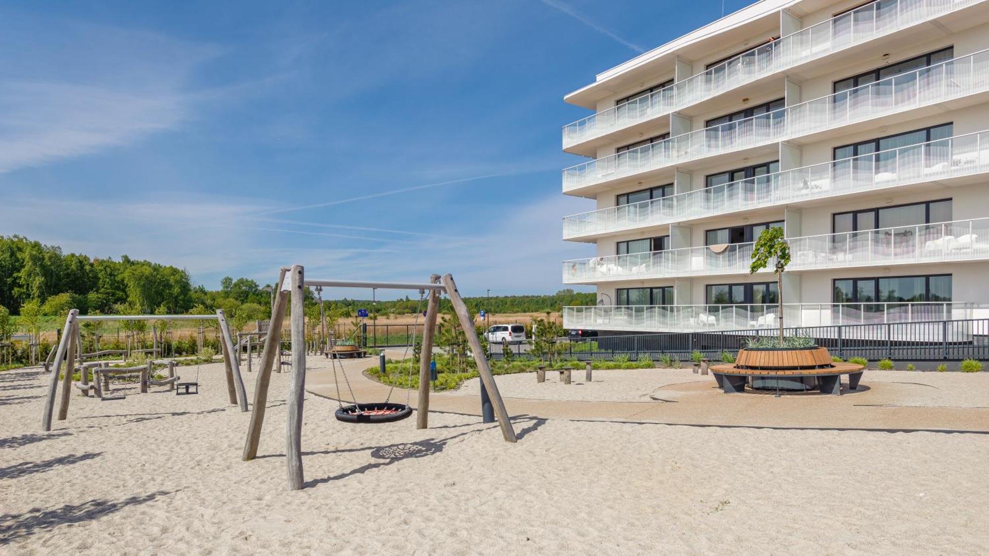 Apartamenty Z Basenem-Polanki Aqua - Holiday City Kołobrzeg Extérieur photo